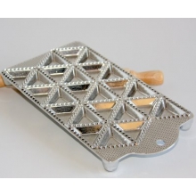 Forma do trójkątnych ravioli